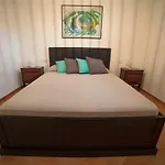 Villa Front Villa-families & Pet Friendly