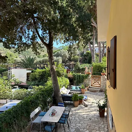 Front Villa-families & Pet Friendly *