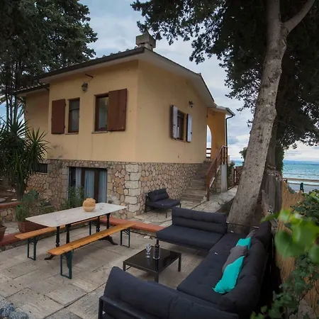 Front Villa-families & Pet Friendly Vila Porto Santo Stefano (Grosseto)