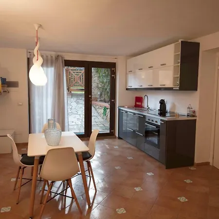 Front Villa-families & Pet Friendly 圣托斯特凡诺港