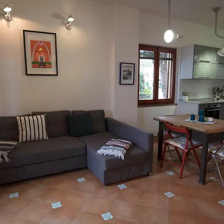 Front Villa-families & Pet Friendly 圣托斯特凡诺港
